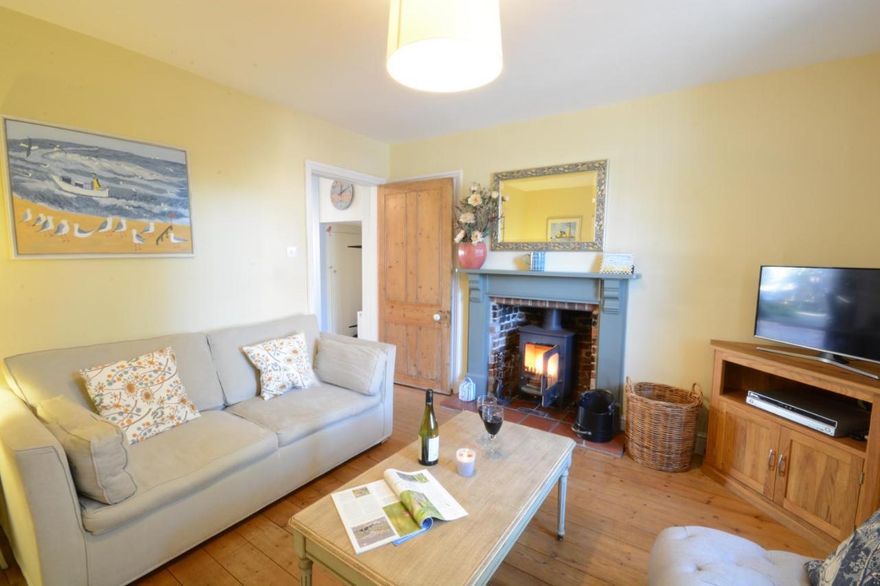 Pebble Beach Cottage, Aldeburgh Esterno foto